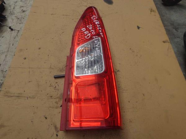 FEU ARRIERE DROIT CITROEN BERLINGO/PEUGEOT PARTNER - Vue 1